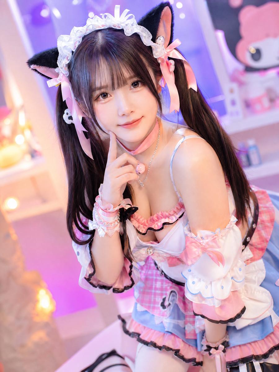 日本三级视频：日本三级影视传媒：城市夜景唯美短视频演示